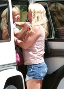 Бритни Спирс - out and about candids in Calabasas, August 18, 2010 (12xHQ) 24f601200473862