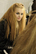 5c69da29090429.gif