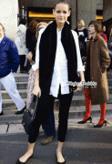 3ec58130874833.gif