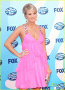 carrie underwood candid