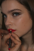 cf4aee37406479.gif