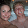 6856d345616142.gif