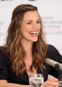 2325da49692518.gif